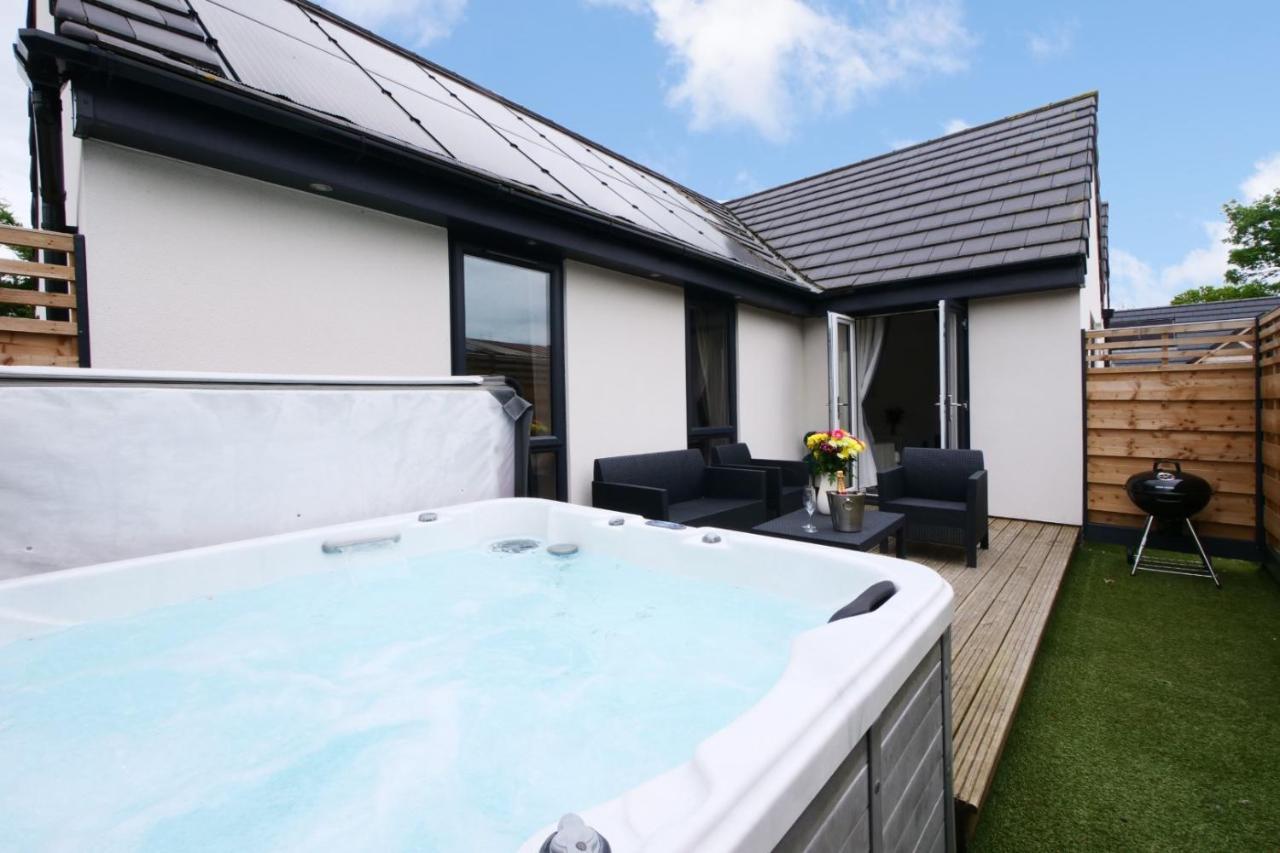 Hoxne Cottages - Sunflower Cottage With Private Hot Tub York Zewnętrze zdjęcie
